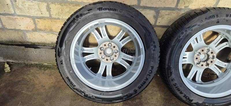 Barum 215/60 R17 Zimska