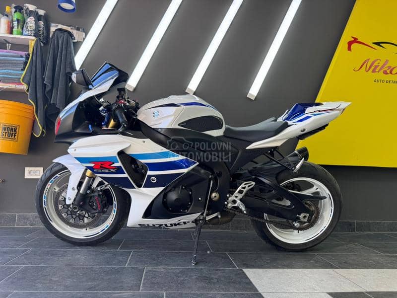 Suzuki GSXR 1000 1 milion