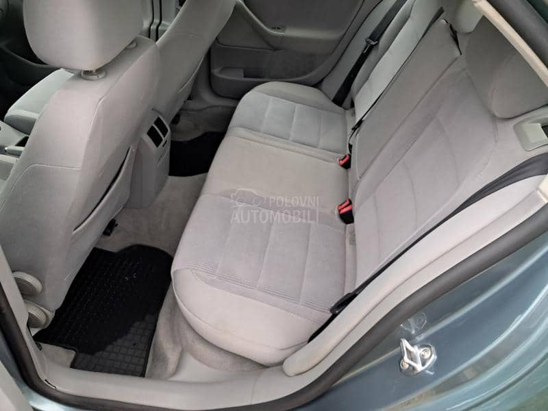 Volkswagen Jetta 1.6