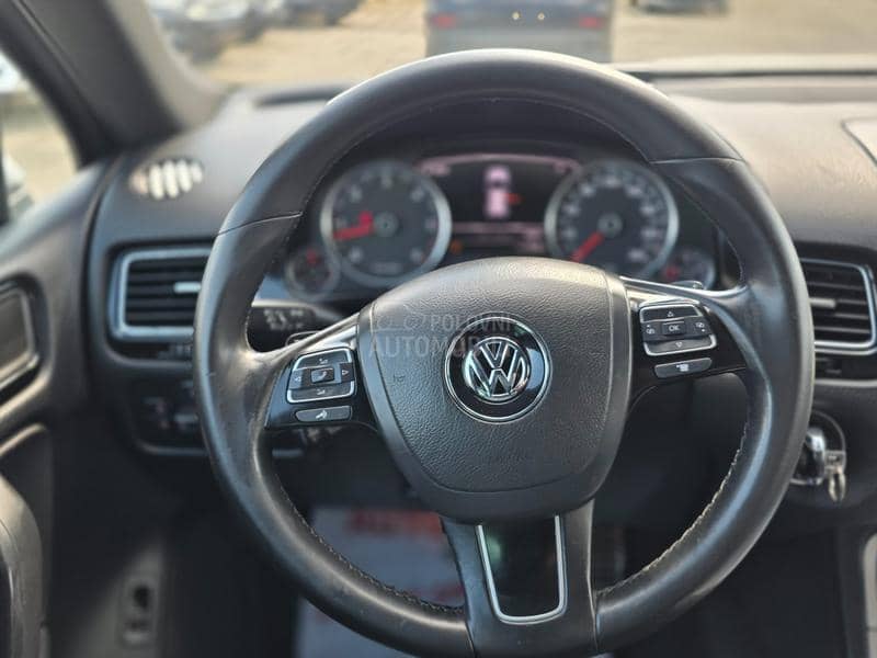 Volkswagen Touareg 3.0tdi LED/NAV