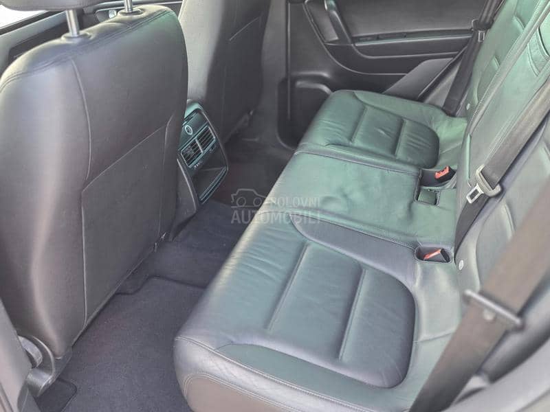 Volkswagen Touareg 3.0tdi LED/NAV