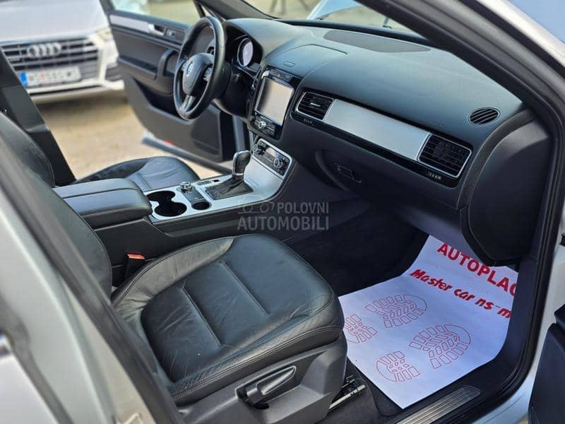 Volkswagen Touareg 3.0tdi LED/NAV