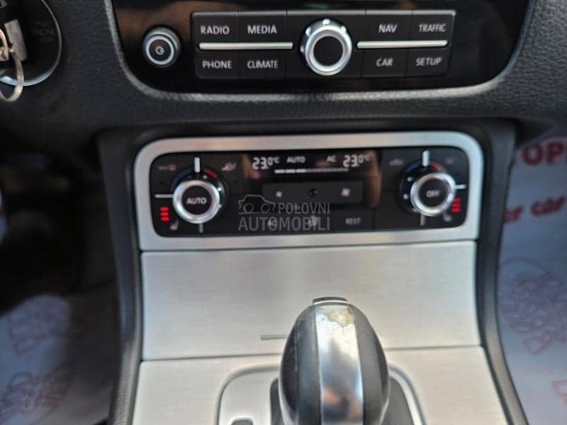 Volkswagen Touareg 3.0tdi LED/NAV