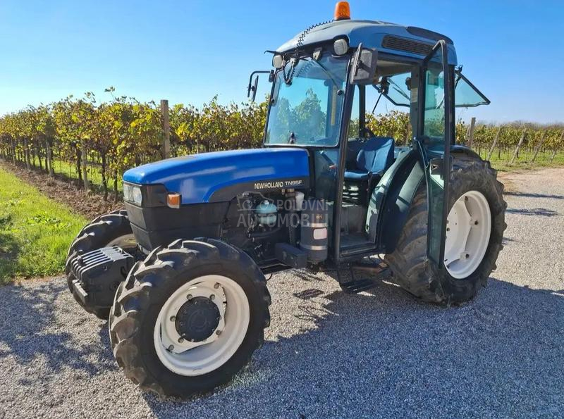 New Holland TN95F
