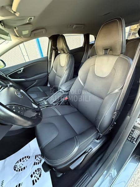 Volvo V40 1.6/D2/AUTO MATIK/