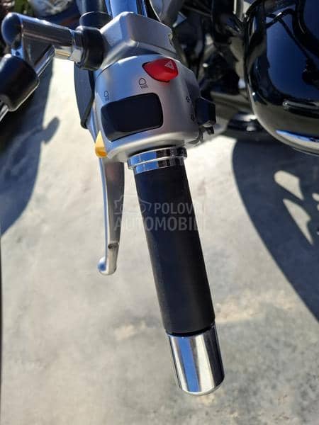 Suzuki Intruder M800