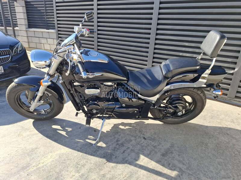 Suzuki Intruder M800