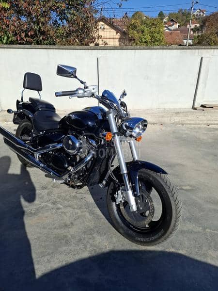 Suzuki Intruder M800