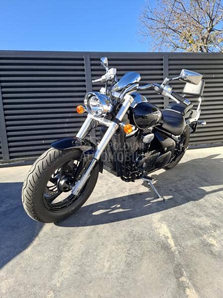 Suzuki Intruder M800