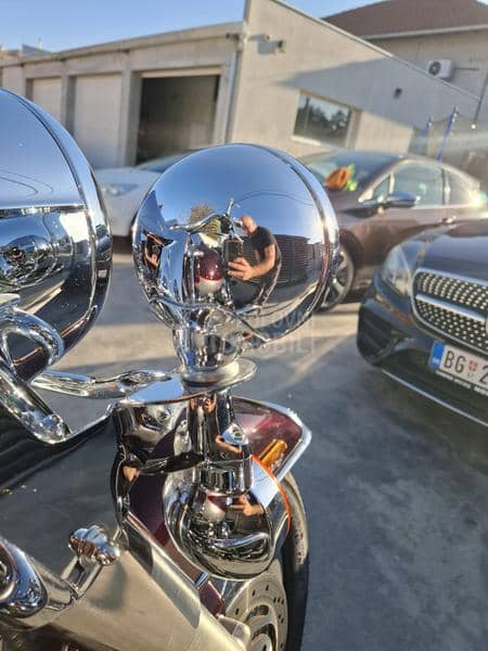 Harley Davidson FLHRC ROAD KING