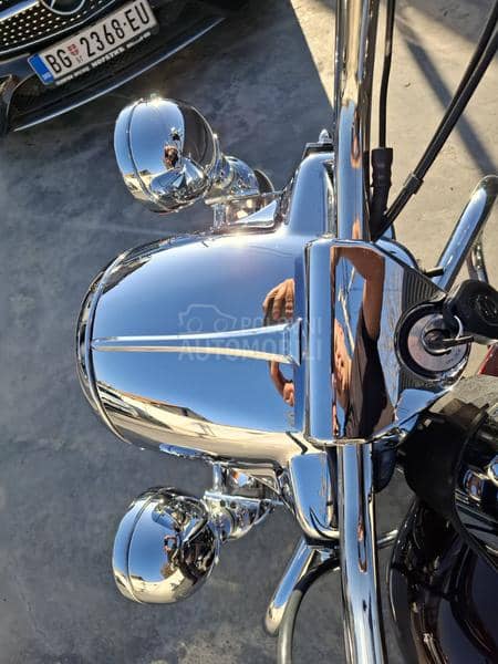 Harley Davidson FLHRC ROAD KING