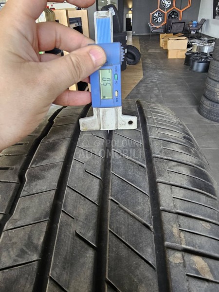 Hankook 235/55 R19 Letnja