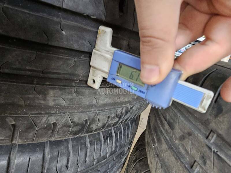 Continental 215/60 R16 Letnja