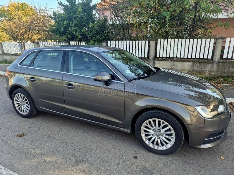 Audi A3 SPORTBACK 1.6