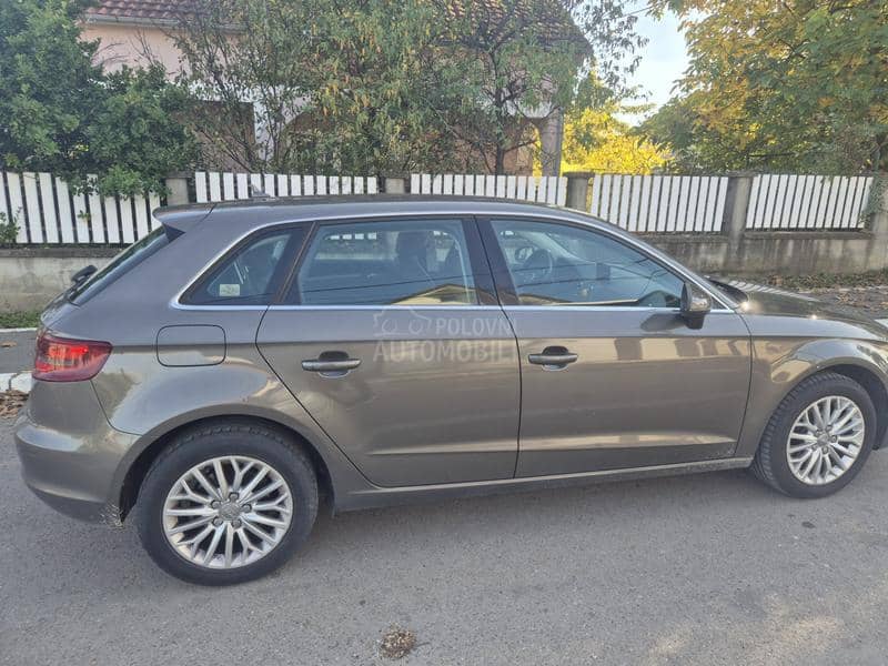 Audi A3 SPORTBACK 1.6