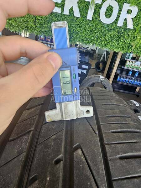 Hankook 235/50 R19 Letnja