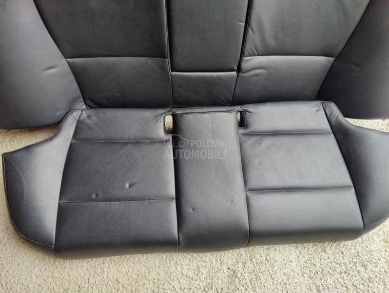 zadnja klupa kozna e90