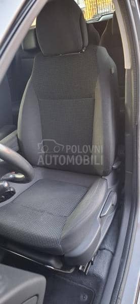 Peugeot 5008 1.6.HDi 7 sedi.šta
