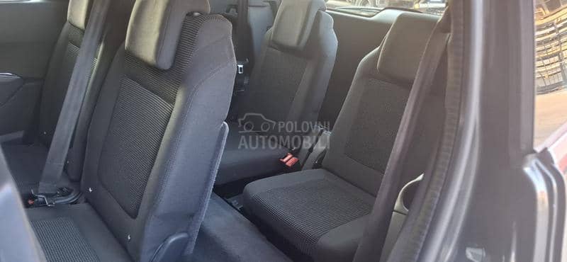 Peugeot 5008 1.6.HDi 7 sedi.šta