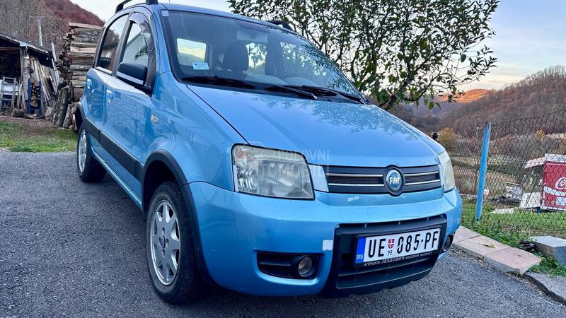 Fiat Panda 4x4 Climbing