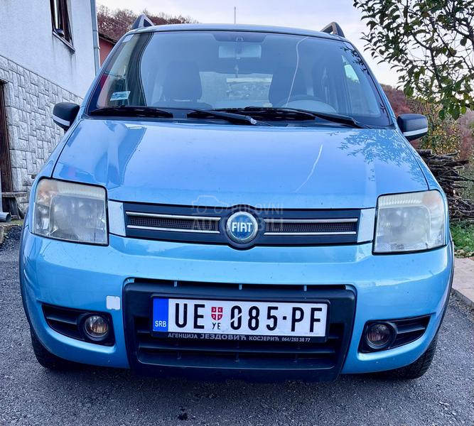 Fiat Panda 4x4 Climbing