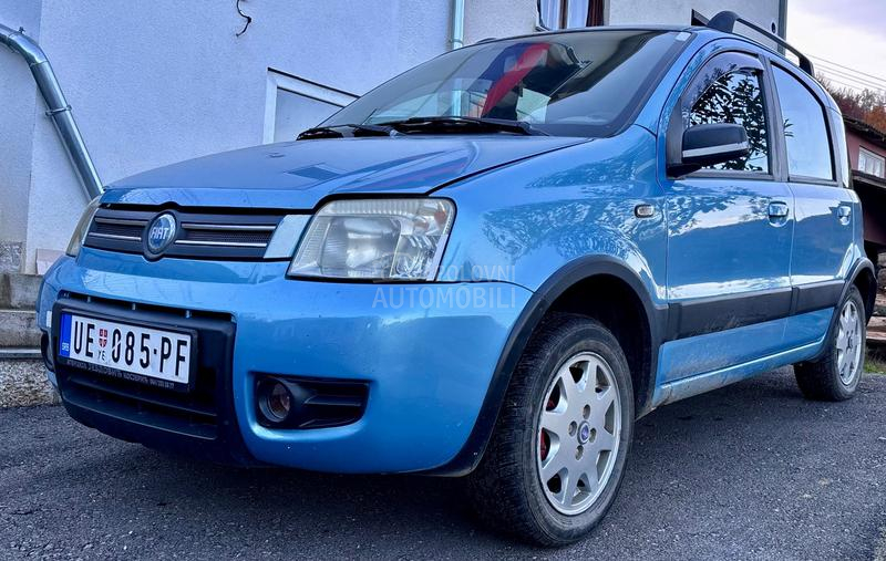 Fiat Panda 4x4 Climbing