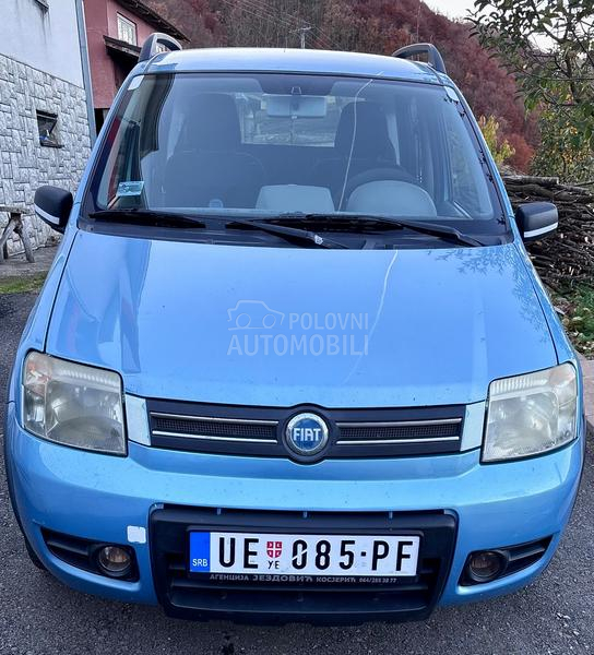 Fiat Panda 4x4 Climbing