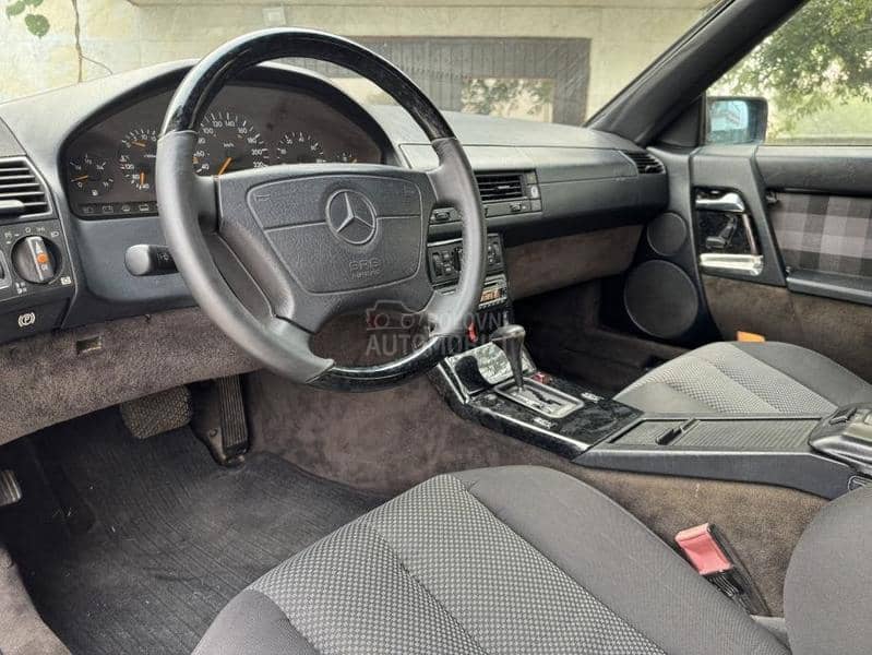 Mercedes Benz SL 300 