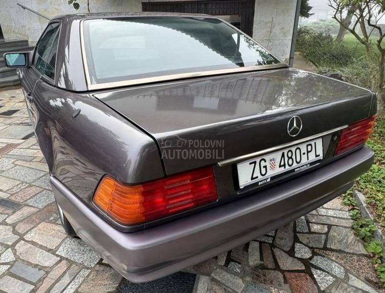 Mercedes Benz SL 300 