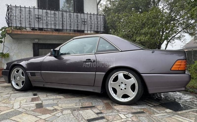 Mercedes Benz SL 300 