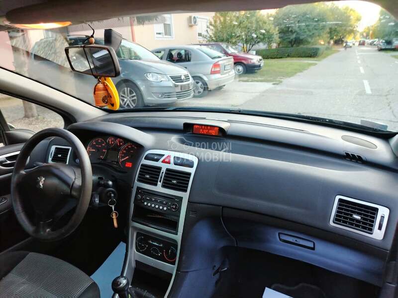 Peugeot 307 1.6 HDI 7 SEDISTA
