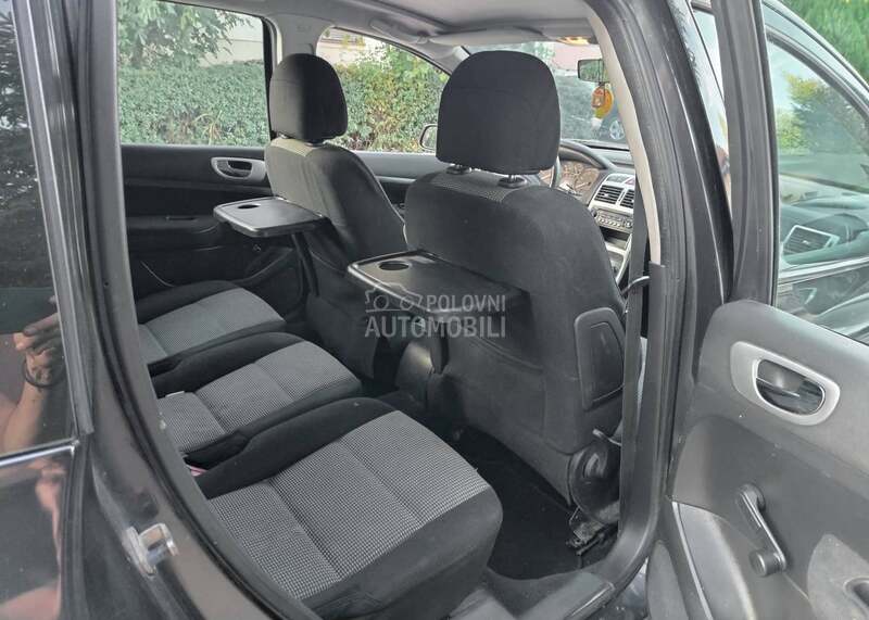 Peugeot 307 1.6 HDI 7 SEDISTA