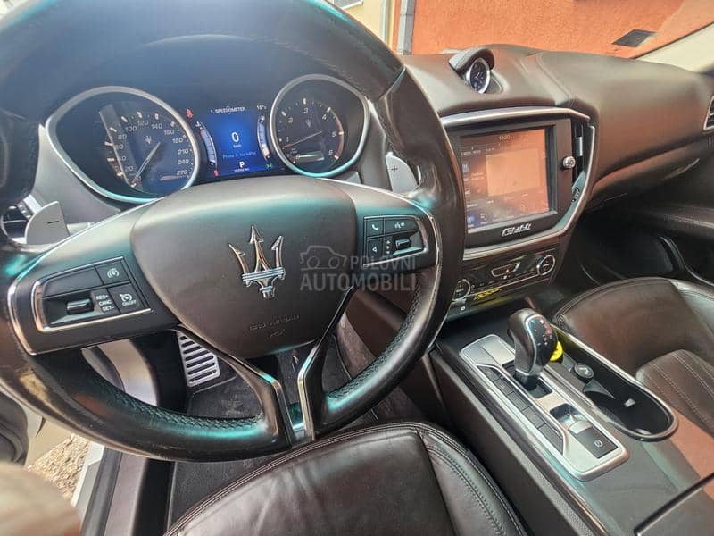 Maserati Ghibli 