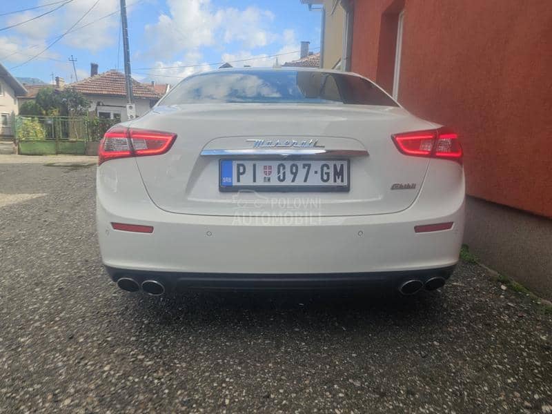 Maserati Ghibli 