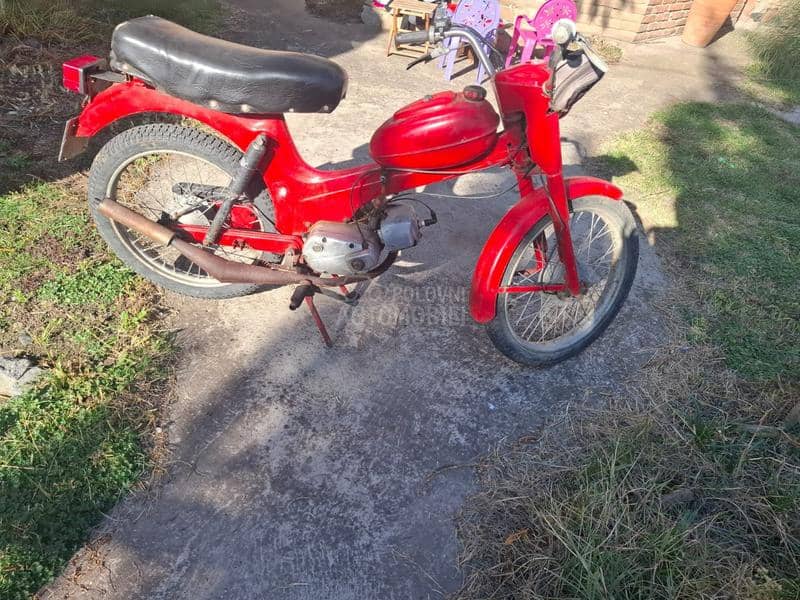 Tomos APN 4