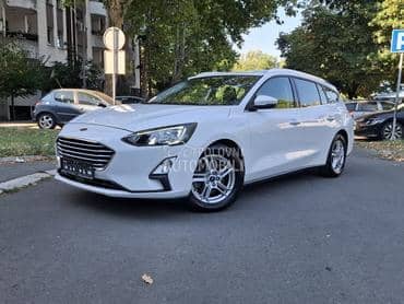 Ford Focus 1.5 TDCI NAVY/LED