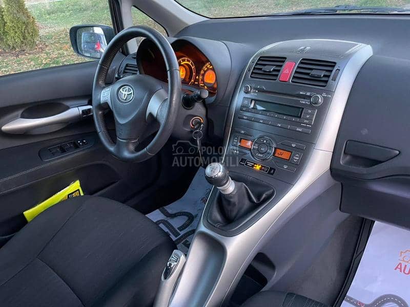 Toyota Auris NEMAČ KA  NO V