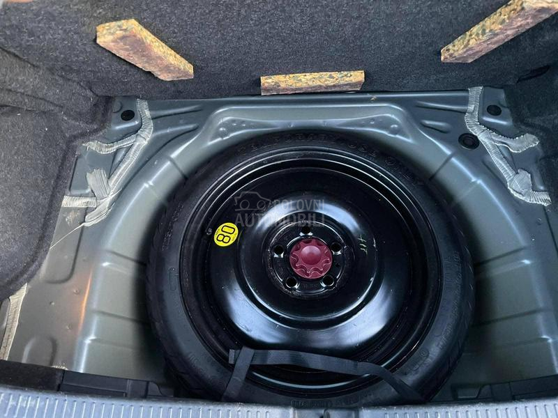 Toyota Auris NEMAČ KA  NO V