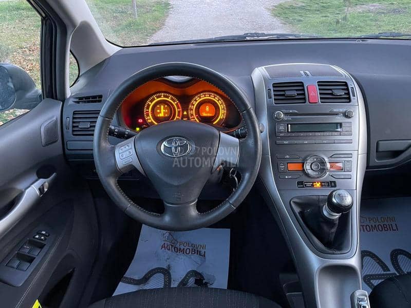 Toyota Auris NEMAČ KA  NO V