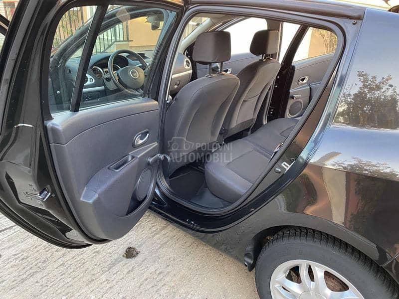 Renault Clio 1.2 16V CH
