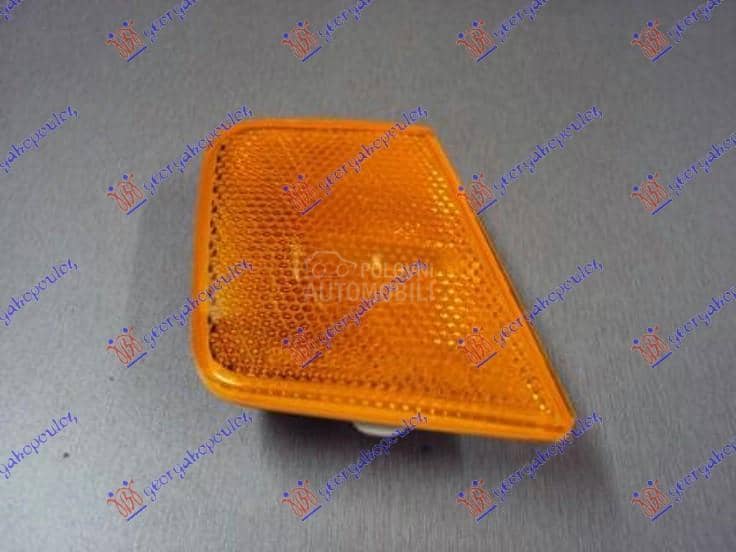 KATADIOPTER U PREDNJEM...