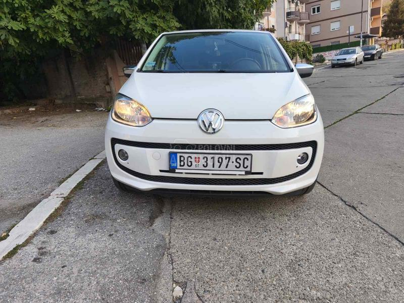 Volkswagen up! 