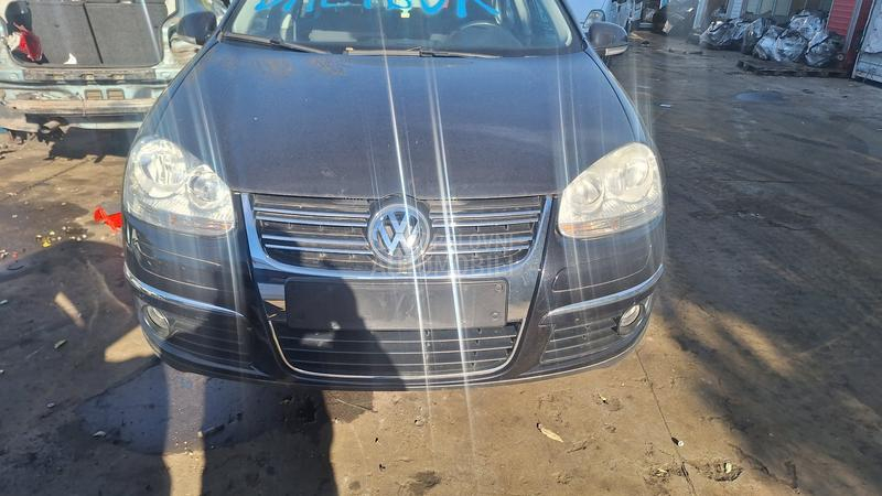 Volkswagen Jetta 2008. god. -  kompletan auto u delovima