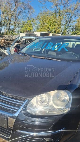 Volkswagen Jetta 2008. god. -  kompletan auto u delovima