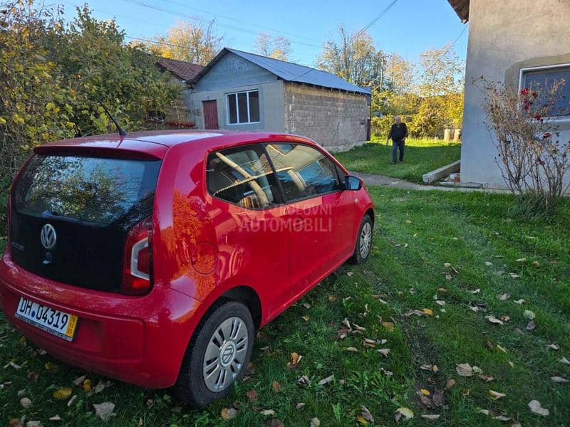 Volkswagen up! 