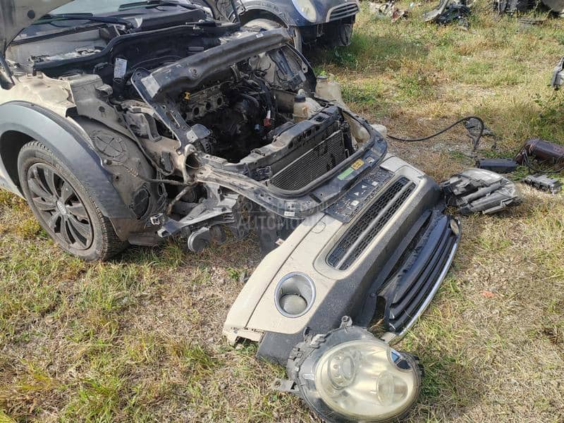 MINI Cooper 1.6b 2009. god. -  kompletan auto u delovima