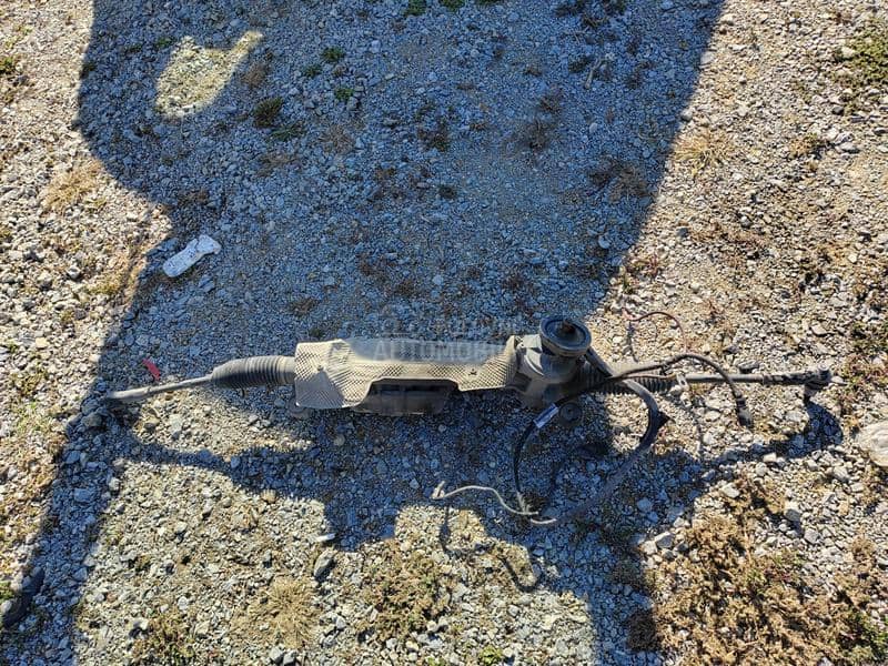 Volkswagen Passat B7 1.6tdi 2012. god. -  kompletan auto u delovima