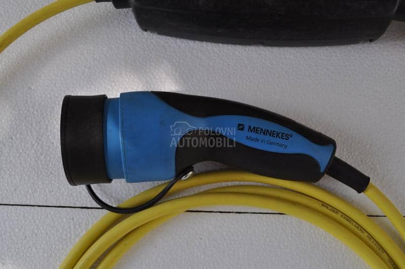 Mennekes punjac za EV Plug in