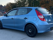 Hyundai i30 1,6 CRDI   NOV N0V