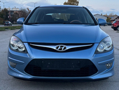 Hyundai i30 1,6 CRDI   NOV N0V
